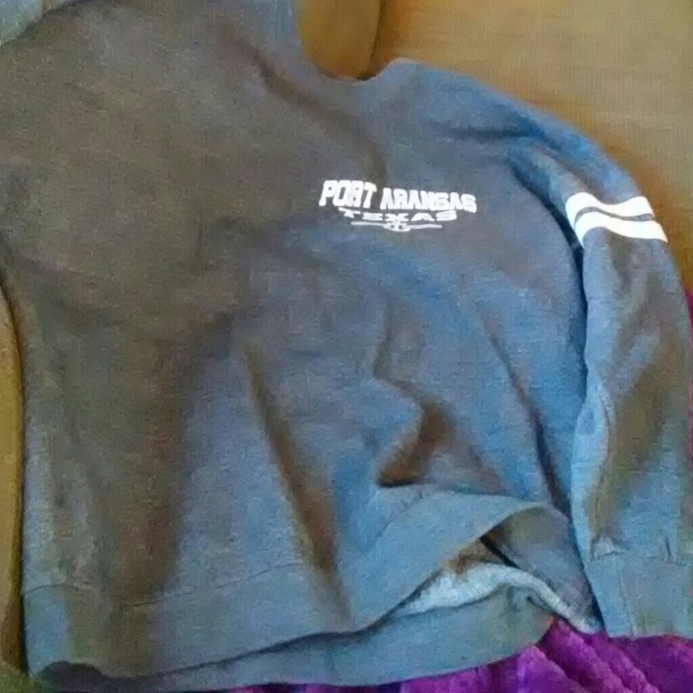Sweatshirt
